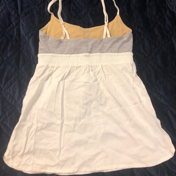 Lululemon top - Picture 2 of 3